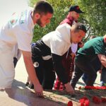 Судейская бригада возложила цветы к памятнику Николая Ивановича Кузнецова